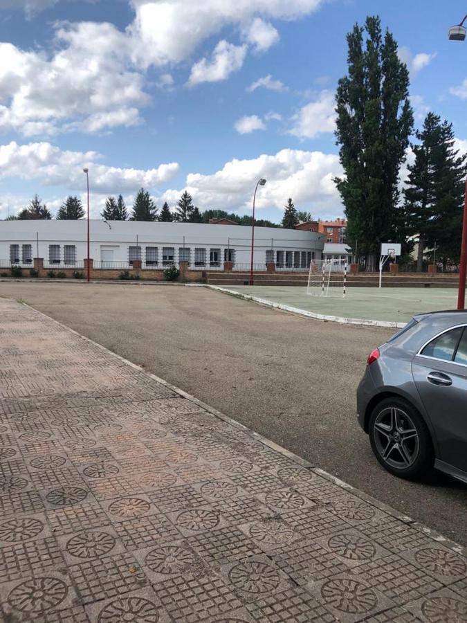 Burgo Residencia Hospital Del Rey旅舍 外观 照片